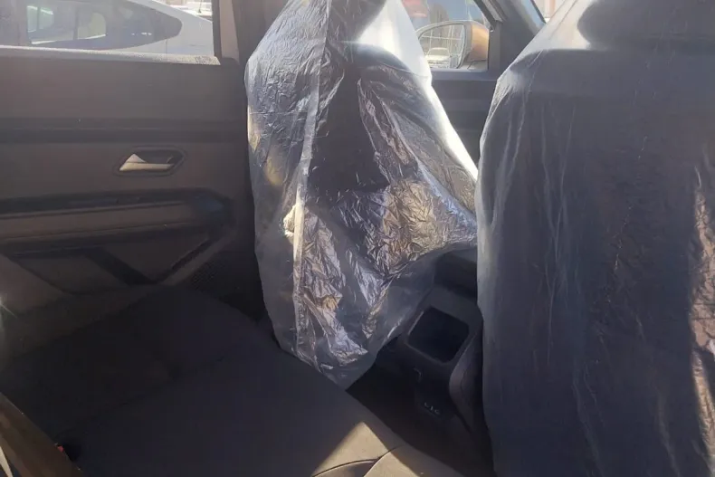 Dacia Duster din 2025 cu 5 km - oferta DAC197295 - foto 13