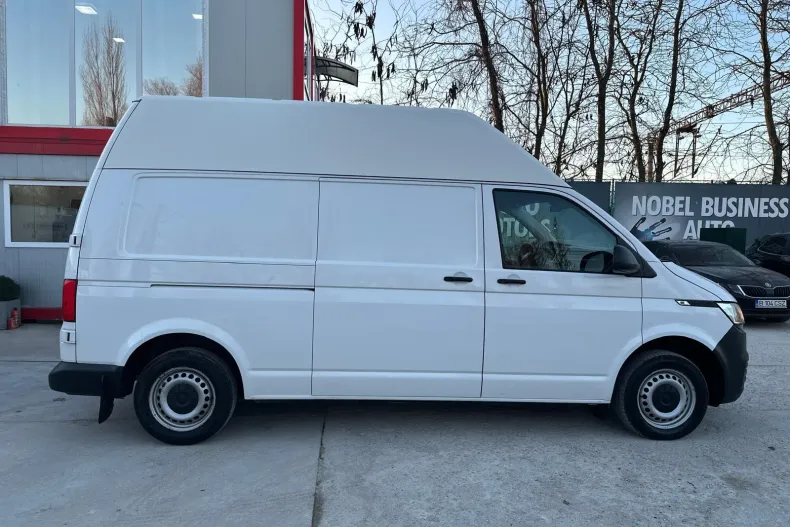 Volkswagen Transporter din 2021 cu 131.790 km - oferta VOL197296 - foto 4