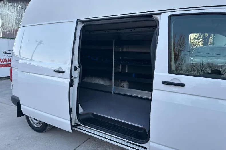 Volkswagen Transporter din 2021 cu 131.790 km - oferta VOL197296 - foto 5