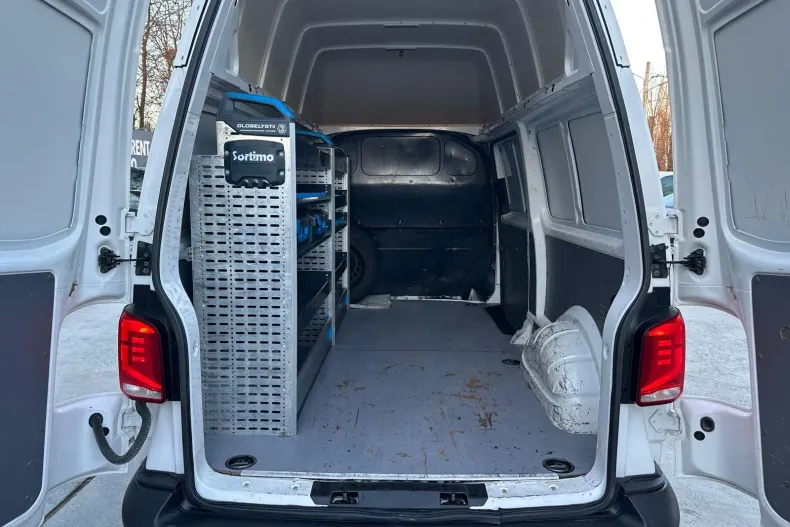 Volkswagen Transporter din 2021 cu 131.790 km - oferta VOL197296 - foto 8