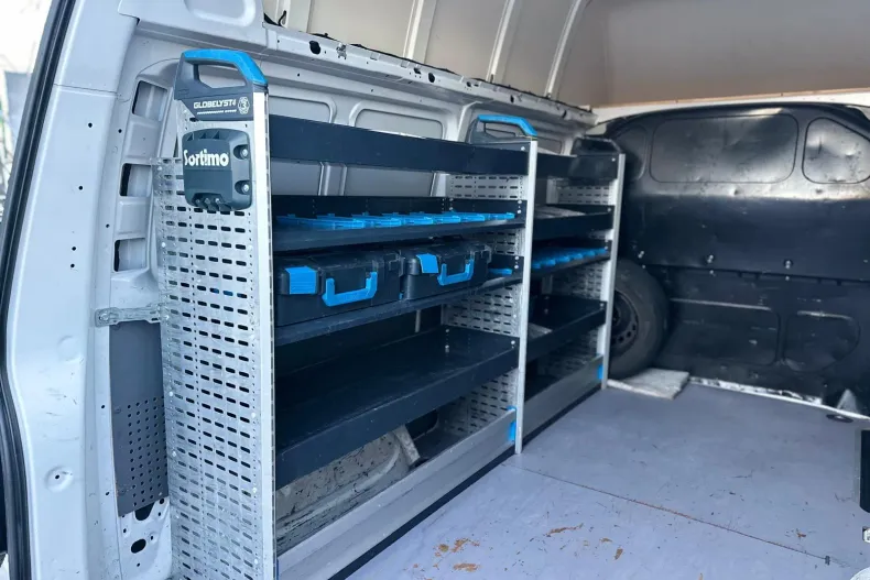 Volkswagen Transporter din 2021 cu 131.790 km - oferta VOL197296 - foto 11