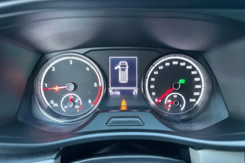 Volkswagen Transporter din 2021 cu 131.790 km - oferta VOL197296 - foto 23