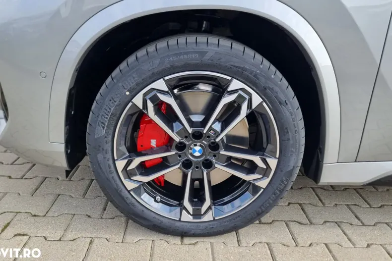 BMW iX1 (Seria X) din 2026 cu 4.000 km - oferta BMW197297 - foto 6
