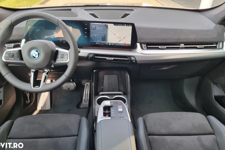 BMW iX1 (Seria X) din 2026 cu 4.000 km - oferta BMW197297 - foto 8