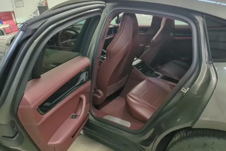 Porsche Panamera din 2024 cu 13.604 km - oferta POR197300 - foto 9