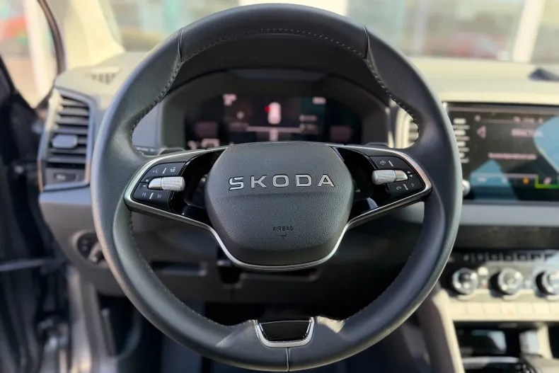 Skoda Karoq din 2025 cu 6.551 km - oferta SKO197303 - foto 12