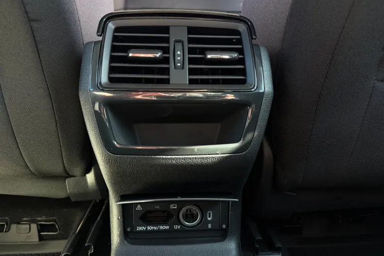 Skoda Karoq din 2025 cu 6.551 km - oferta SKO197303 - foto 17