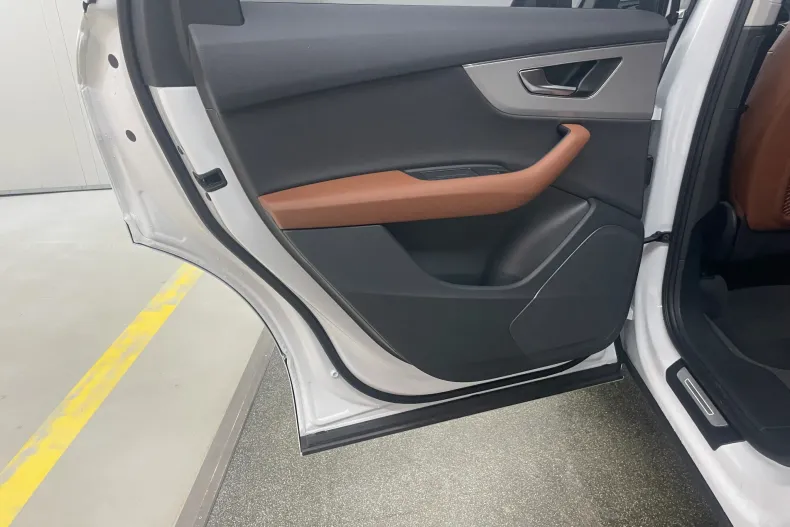 Audi Q7 din 2025 cu 13.730 km - oferta AUD197307 - foto 19