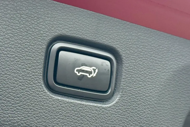 Kia Sportage din 2025 cu 5.988 km - oferta KIA197310 - foto 9