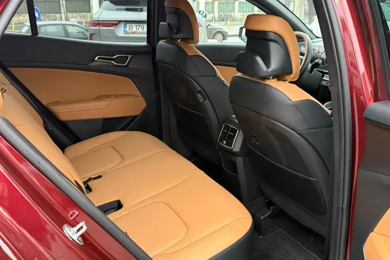 Kia Sportage din 2025 cu 5.988 km - oferta KIA197310 - foto 10