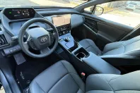 Toyota bZ4X din 2024 cu 6.003 km - oferta TOY197329 - foto 13