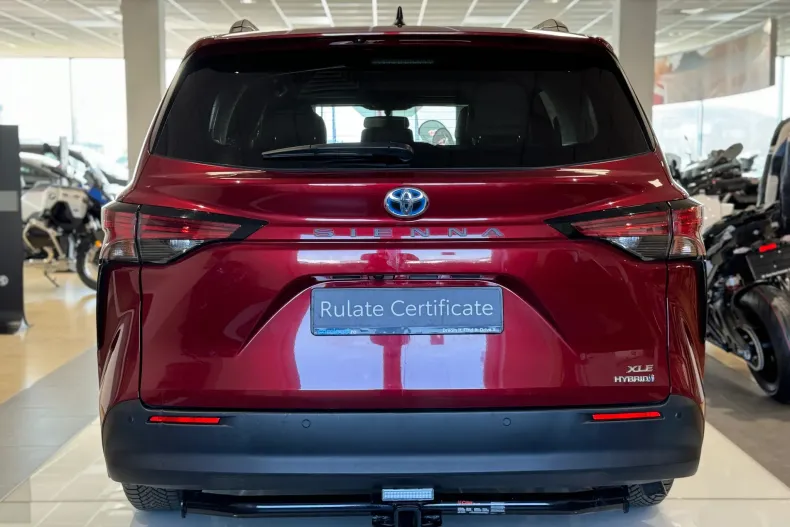 Toyota Sienna din 2023 cu 18.016 km - oferta TOY197333 - foto 6