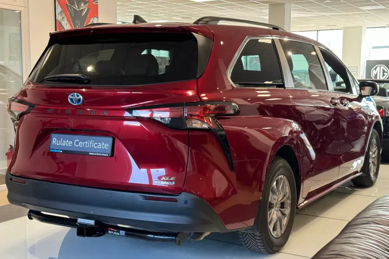 Toyota Sienna din 2023 cu 18.016 km - oferta TOY197333 - foto 7