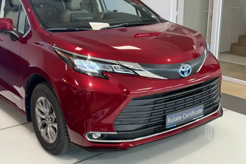 Toyota Sienna din 2023 cu 18.016 km - oferta TOY197333 - foto 10