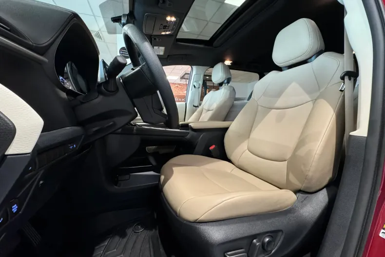 Toyota Sienna din 2023 cu 18.016 km - oferta TOY197333 - foto 22