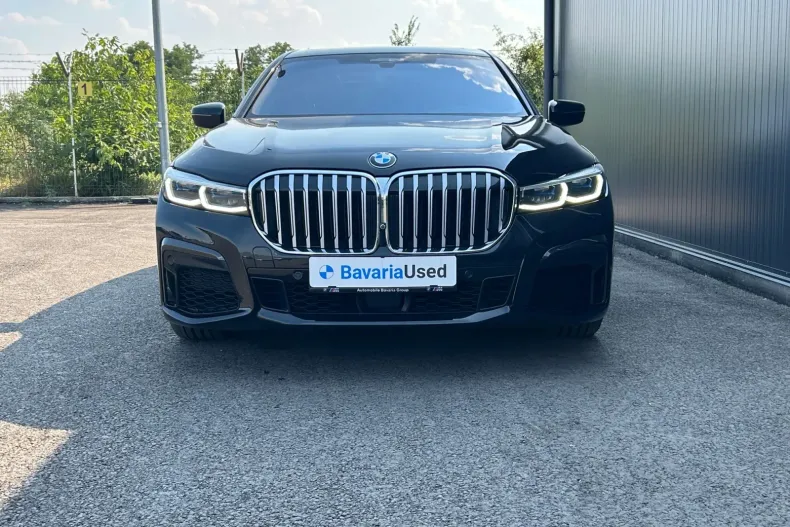 BMW 750i (Seria 7) din 2022 cu 111.900 km - oferta BMW197336 - foto 4