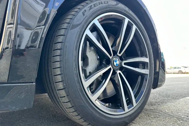 BMW 750i (Seria 7) din 2022 cu 111.900 km - oferta BMW197336 - foto 19