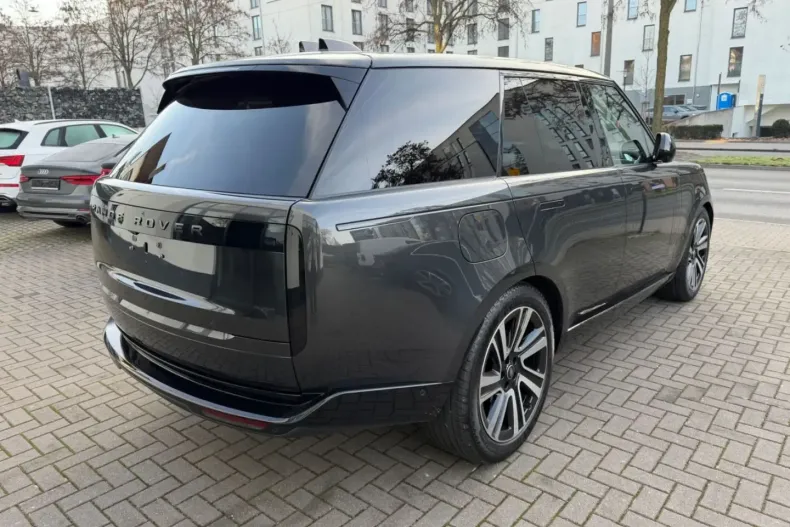 Land Rover Range Rover din 2025 cu 14.900 km - oferta LAN197340 - foto 3