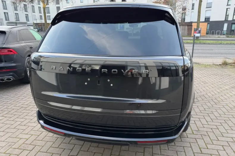 Land Rover Range Rover din 2025 cu 14.900 km - oferta LAN197340 - foto 11