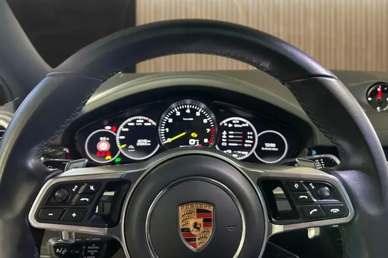 Porsche Cayenne din 2023 cu 40.143 km - oferta POR197342 - foto 9