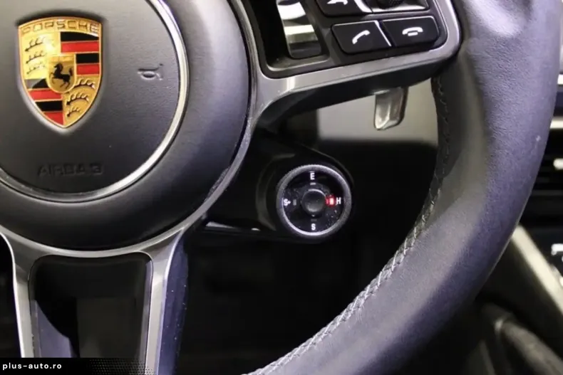 Porsche Cayenne din 2023 cu 58.960 km - oferta POR197344 - foto 9