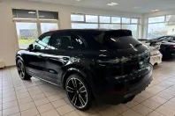 Porsche Cayenne din 2023 cu 56.229 km - oferta POR197345 - foto 3