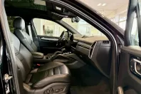 Porsche Cayenne din 2023 cu 56.229 km - oferta POR197345 - foto 14