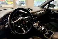 Porsche Cayenne din 2023 cu 56.229 km - oferta POR197345 - foto 16
