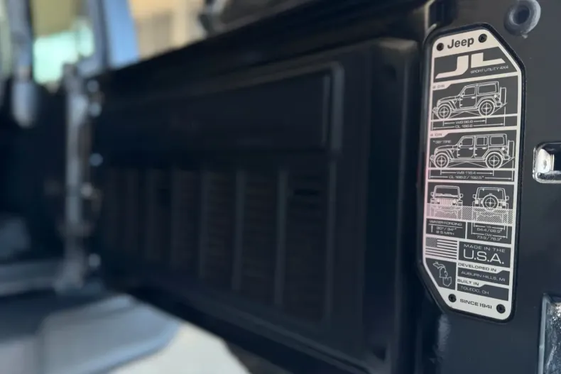 Jeep Wrangler din 2023 cu 48.362 km - oferta JEE197348 - foto 24