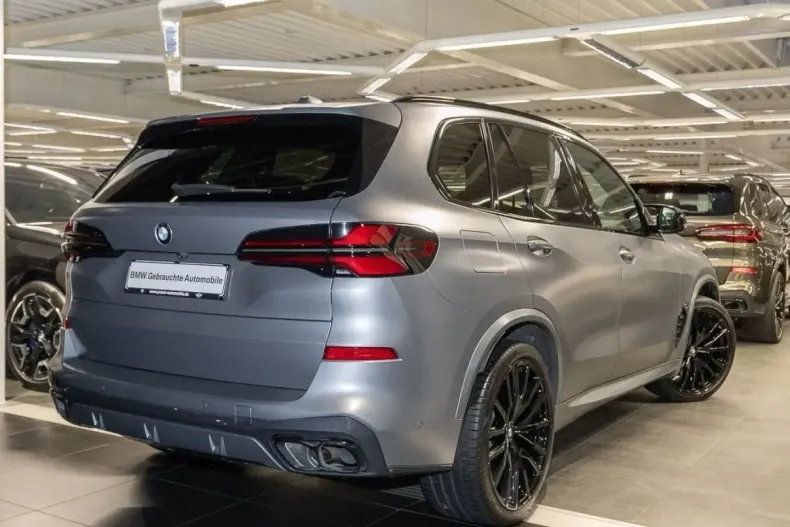 BMW X5 M60 (Seria X) din 2023 cu 42.260 km - oferta BMW197349 - foto 2