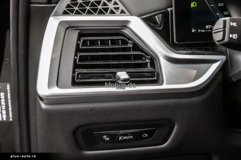 BMW X5 M60 (Seria X) din 2024 cu 26.067 km - oferta BMW197354 - foto 9