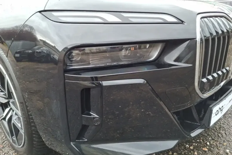 BMW 740 (Seria 7) din 2025 cu 28.250 km - oferta BMW197355 - foto 9