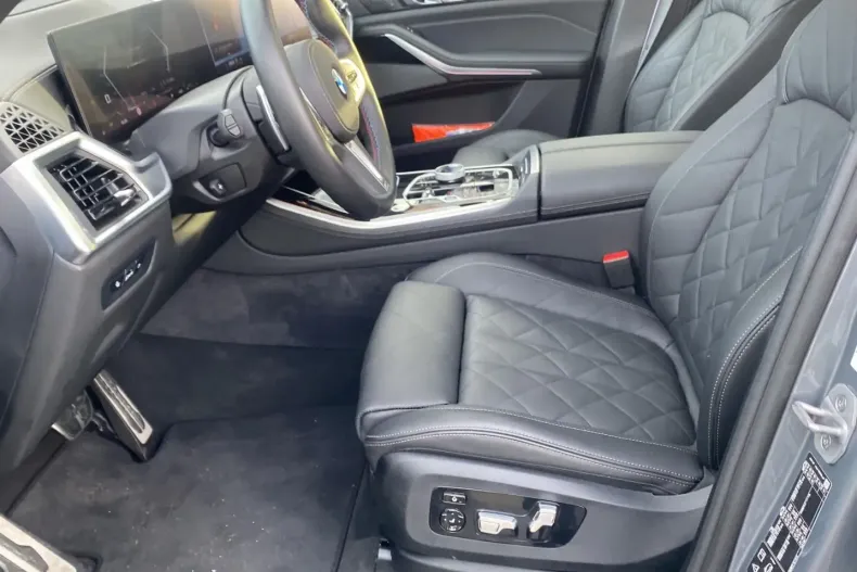 BMW X5 M60 (Seria X) din 2024 cu 19.600 km - oferta BMW197356 - foto 5