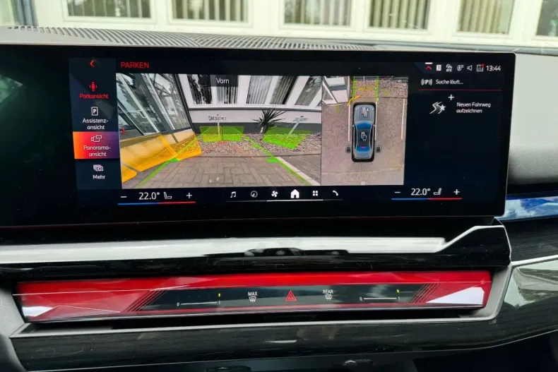 BMW 530 (Seria 5) din 2025 cu 4.103 km - oferta BMW197360 - foto 11