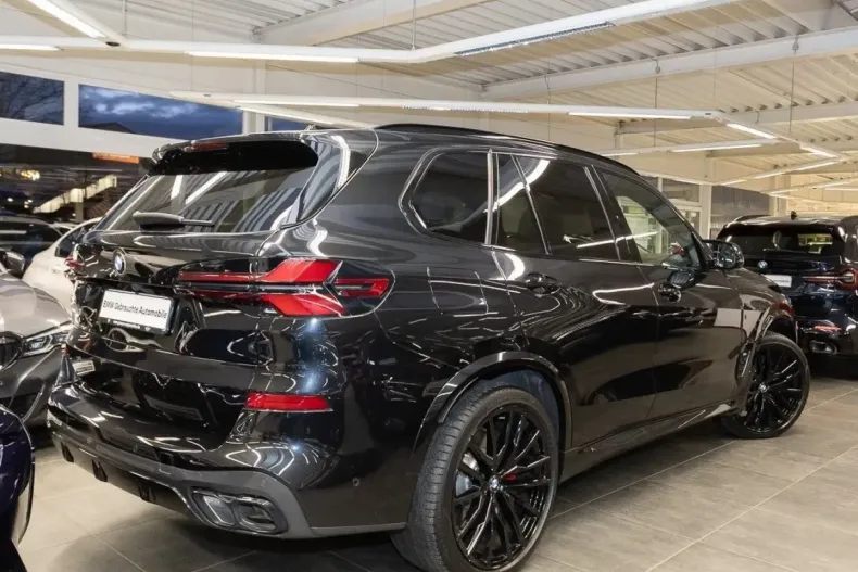 BMW X5 M60 (Seria X) din 2024 cu 27.230 km - oferta BMW197372 - foto 3