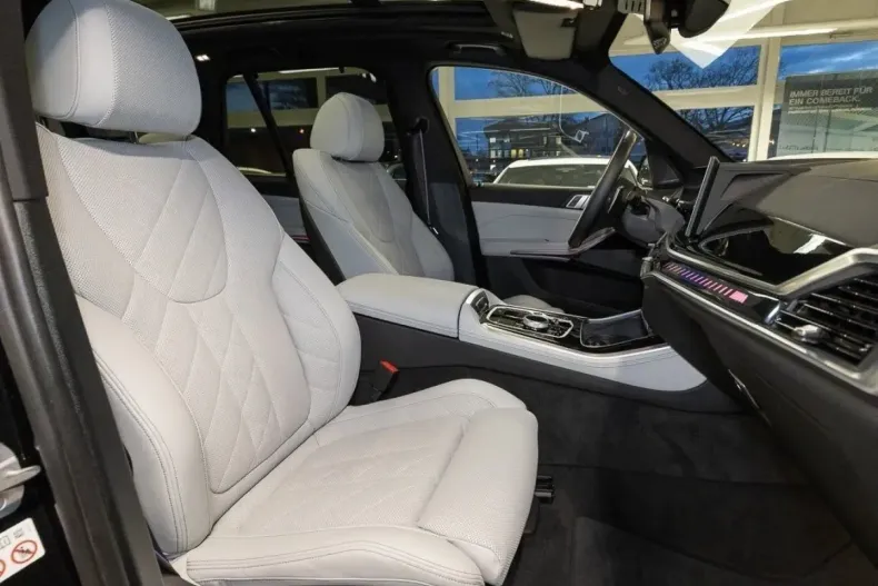 BMW X5 M60 (Seria X) din 2024 cu 27.230 km - oferta BMW197372 - foto 10