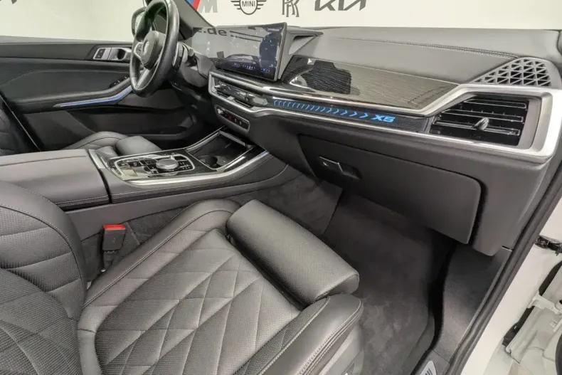 BMW X5 (Seria X) din 2023 cu 40.489 km - oferta BMW197382 - foto 5