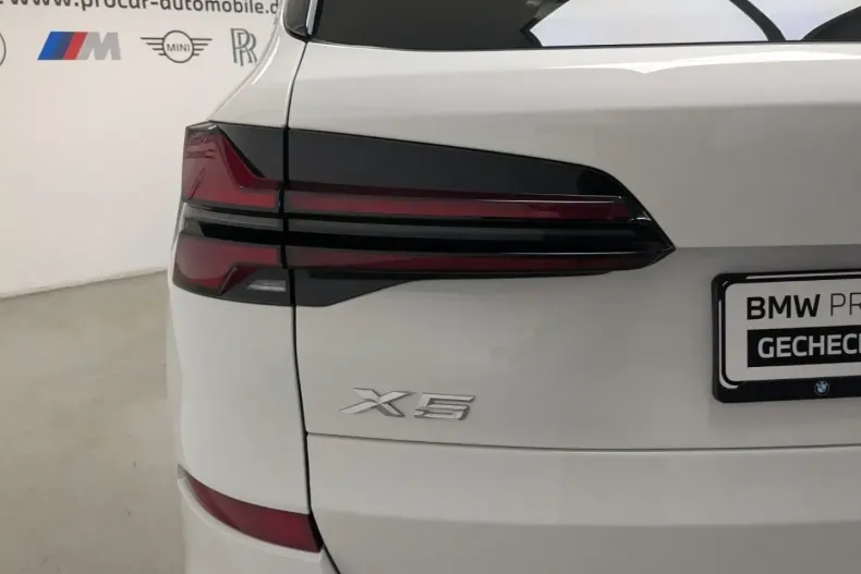 BMW X5 (Seria X) din 2023 cu 40.489 km - oferta BMW197382 - foto 16