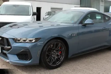 Ford Mustang din 2025 - oferta FOR197386