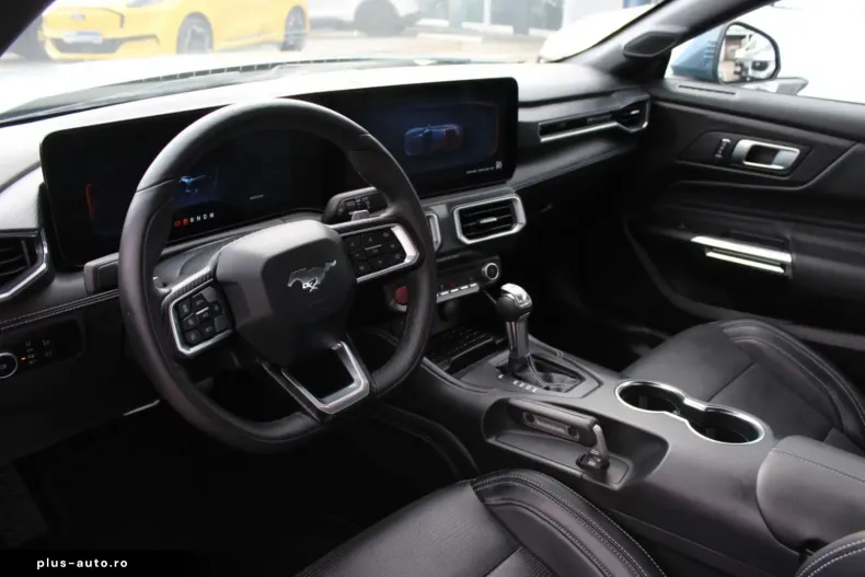 Ford Mustang din 2025 cu 19.400 km - oferta FOR197386 - foto 7