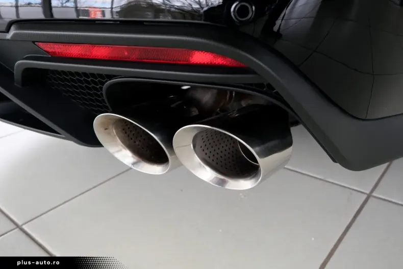 Ford Mustang din 2022 cu 81.000 km - oferta FOR197387 - foto 21