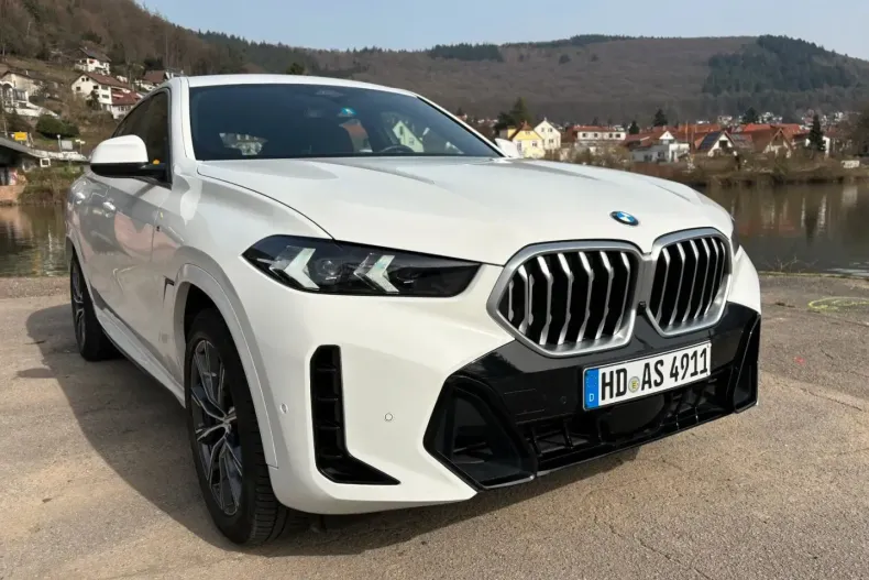 BMW X6 M (Seria X) din 2024 cu 28.000 km - oferta BMW197393 - foto 1