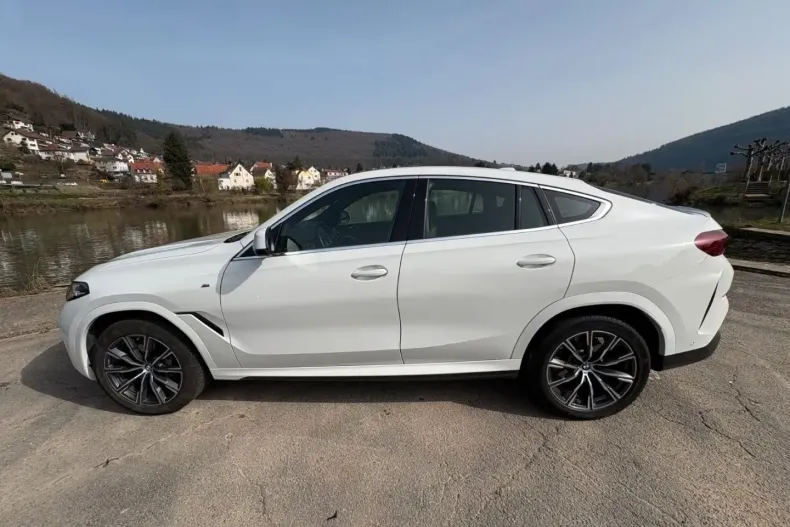 BMW X6 M (Seria X) din 2024 cu 28.000 km - oferta BMW197393 - foto 2