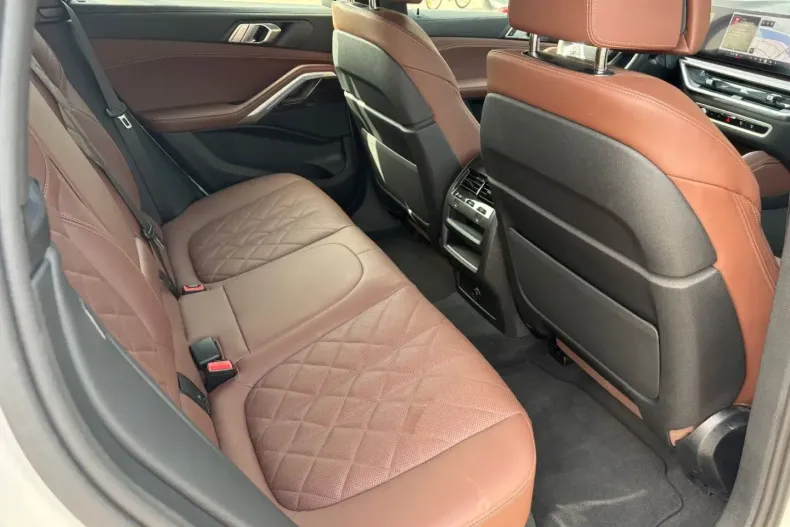 BMW X6 M (Seria X) din 2024 cu 28.000 km - oferta BMW197393 - foto 9