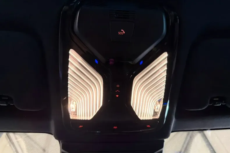 BMW X6 M (Seria X) din 2024 cu 24.208 km - oferta BMW197394 - foto 24