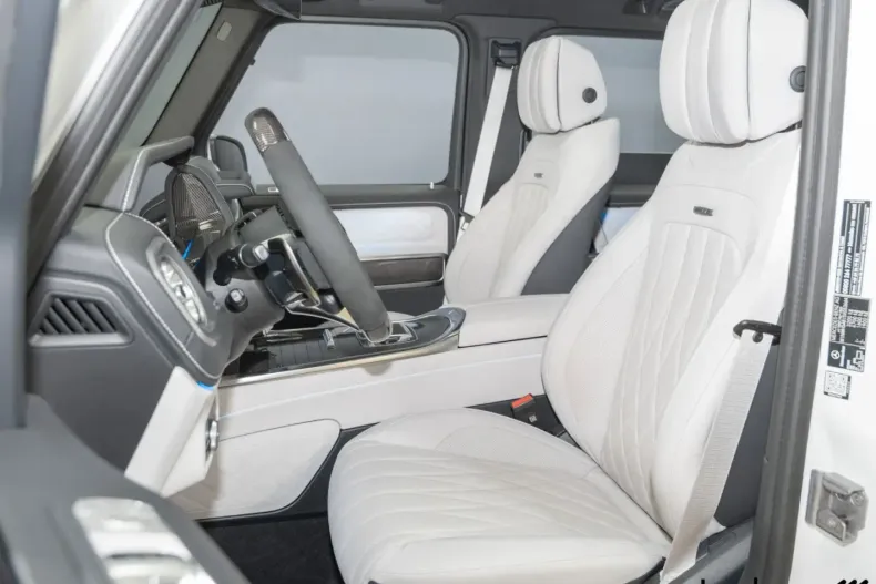 Mercedes-Benz G 63 AMG (Clasa G) din 2025 cu 1.324 km - oferta MER197402 - foto 3