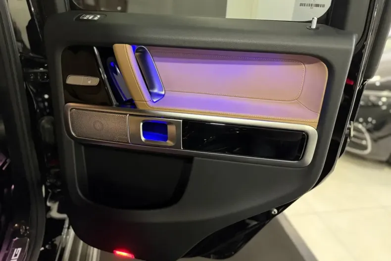 Mercedes-Benz G 63 AMG (Clasa G) din 2025 cu 27.500 km - oferta MER197404 - foto 23