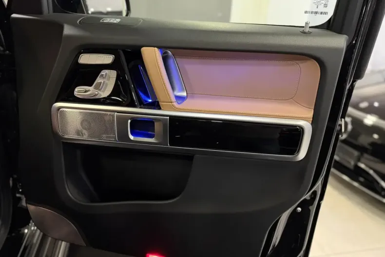 Mercedes-Benz G 63 AMG (Clasa G) din 2025 cu 27.500 km - oferta MER197404 - foto 28