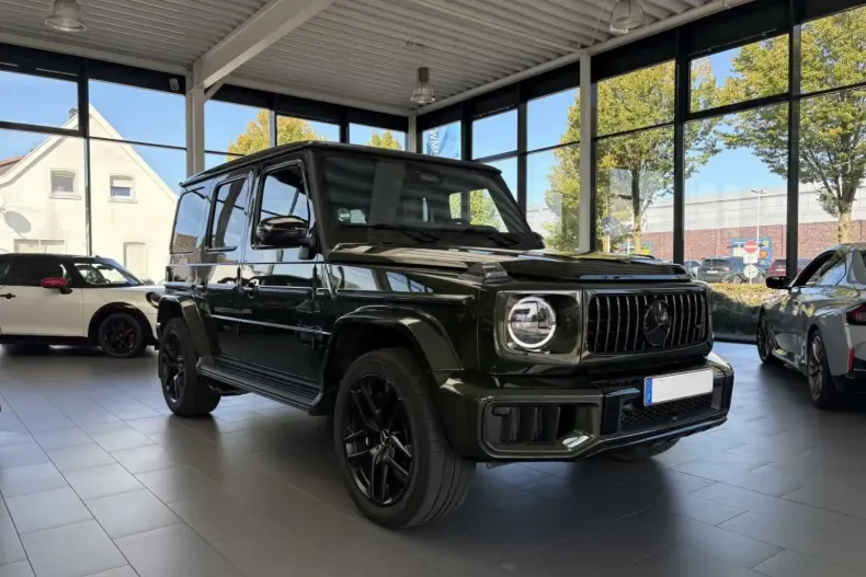 Mercedes-Benz G 63 AMG (Clasa G) din 2025 cu 8.490 km - oferta MER197405 - foto 3