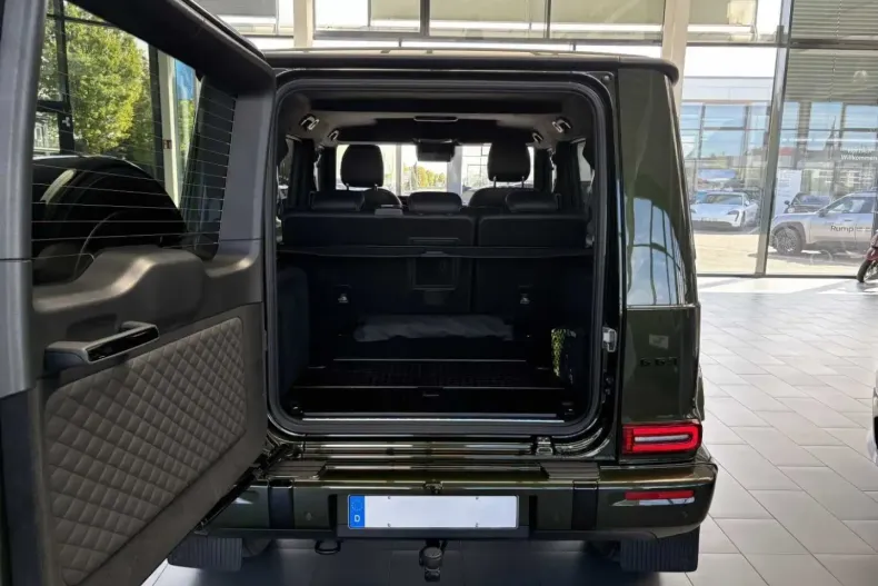 Mercedes-Benz G 63 AMG (Clasa G) din 2025 cu 8.490 km - oferta MER197405 - foto 7